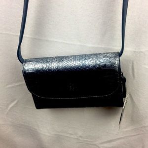 Verawang body purse